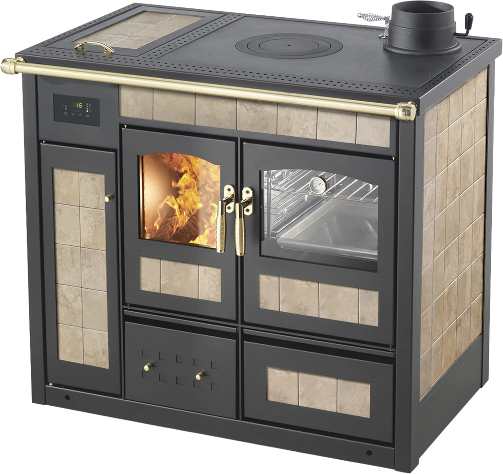 Termostufa a legna Klover Storica K-KP con forno, design beige e struttura tradizionale, ideale per riscaldamento domestico.