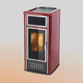 Termostufa a pellet Klover Belvedere 22s, vista frontale con display e pannello di controllo.