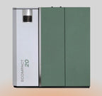 Caldaia a pellet Klover Ecompact 20 con display digitale e sistema di riscaldamento efficiente.