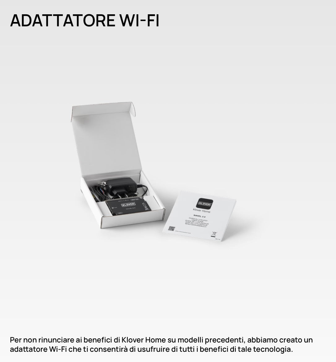 Stufa ibrida Bi-Fire Mid 17 di Klover con doppia combustione legna e pellet, vista frontale con display e pannello di controllo