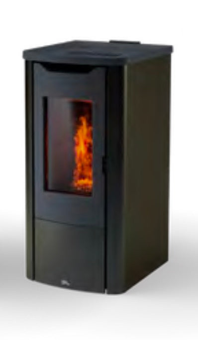 Stufa a pellet Dielle Stufe Brunale 10 KW, vista frontale con pannello di controllo e uscita del fumo.