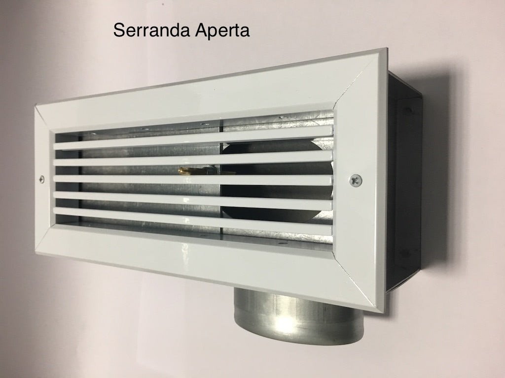 Bocchetta Piazzetta con raccordo inferiore, accessori e ricambi per stufe e caldaie Piazzetta, in metallo nero.