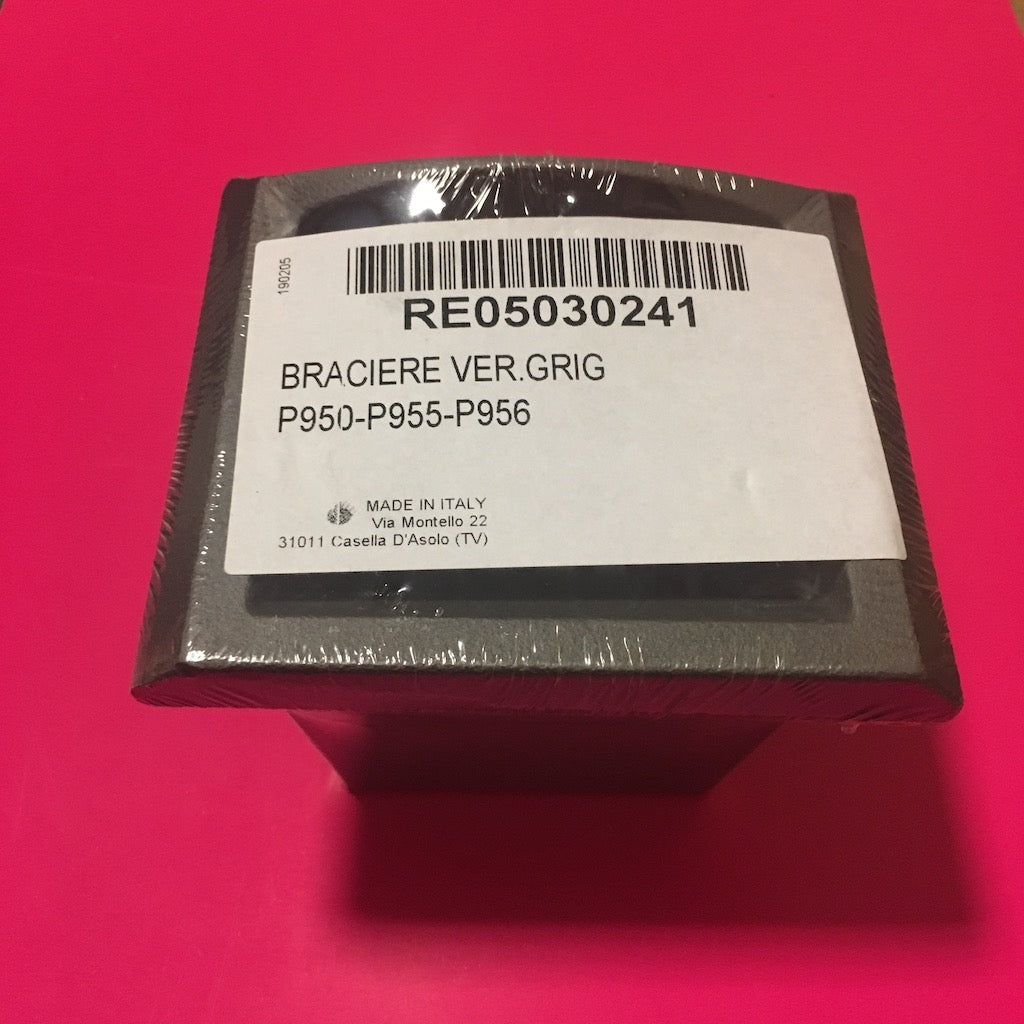 Braciere medio Piazzetta, accessori e ricambi, con superficie in metallo e manico resistente, ideale per caminetti e stufe Piazzetta.