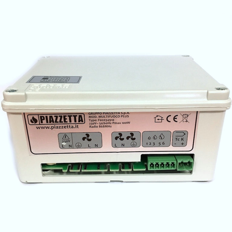 Centralina Multifuoco System PLUS di Piazzetta, accessori e ricambi per stufe e caminetti, vista dettagliata del componente elettronico