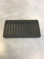 Griglia per caminetti Piazzetta HT, accessori e ricambi in acciaio, con rete resistente e design funzionale.