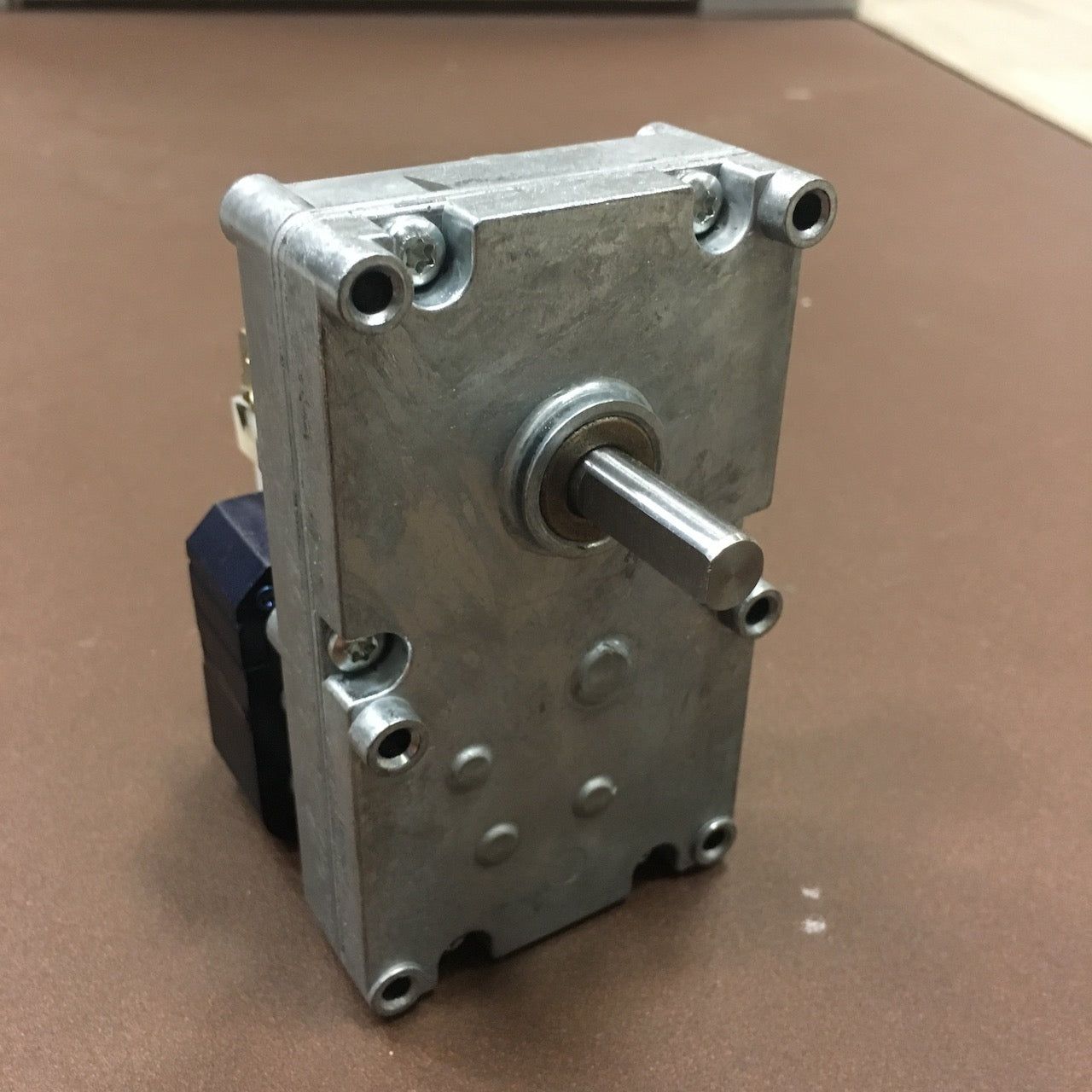 Motoriduttore Piazzetta Superior da 1.3 RPM, accessori e ricambi per caldaie e stufe Piazzetta, immagine con dettagli del prodotto