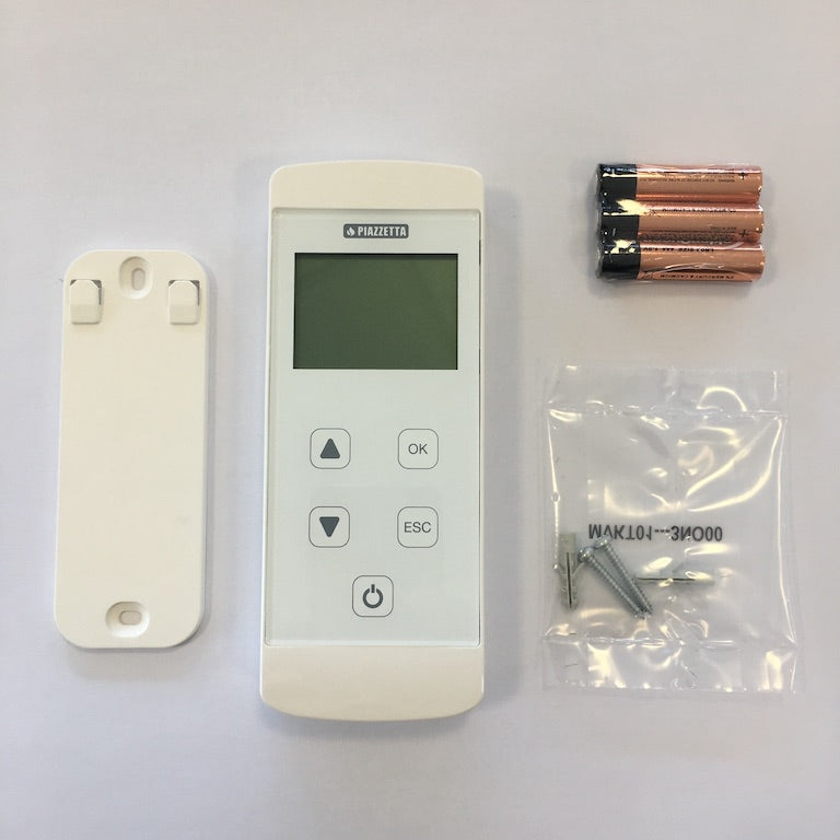 Telecomando Piazzetta P220 e P230, accessori e ricambi per caldaie, con pulsanti e display visibili.