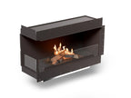Camino a bioetanolo Planika FLOGS Box con fiamma standard frontale e bruciatore FLOGS 790, design moderno per interni.