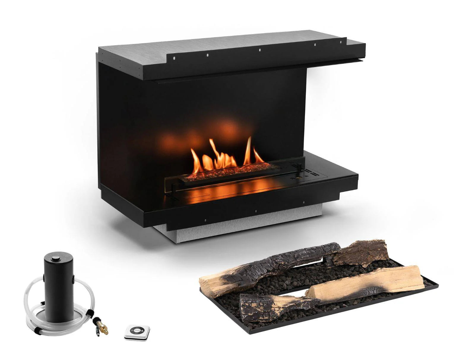 Camino a bioetanolo Neo Fireplace Planika con vetri trifacciali e design moderno, in esposizione.