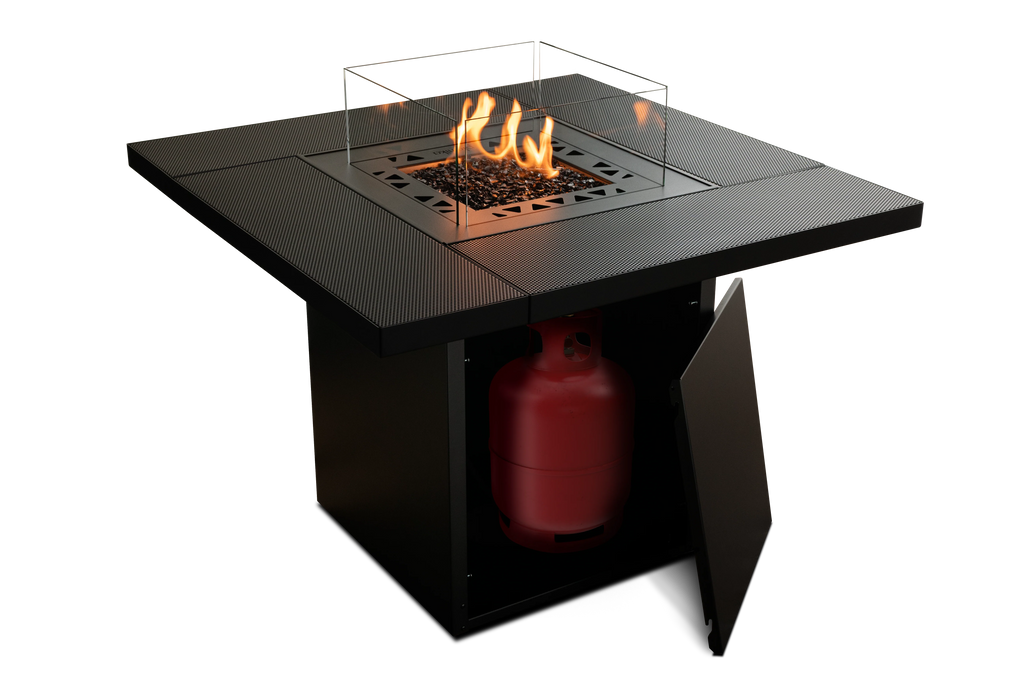 Caminetto a gas Planika Square Table con design moderno e struttura quadrata, ideale per ambienti eleganti.