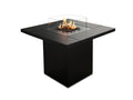 Caminetto a gas Planika Square Table con design moderno, struttura quadrata in metallo e vetro, ideale per ambienti eleganti.