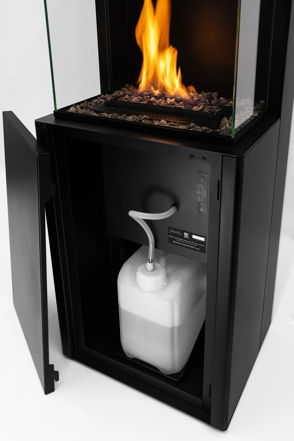 Stufa a bioetanolo Planika Arcticon nera, design moderno e compatto, ideale per riscaldare con stile.